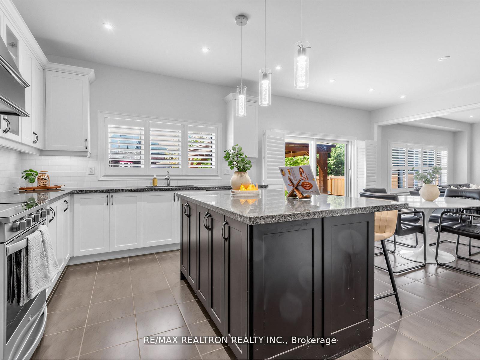 Photo 7 of 1787 Emberton Way, Innisfil, Rural Innisfil — HOMEH