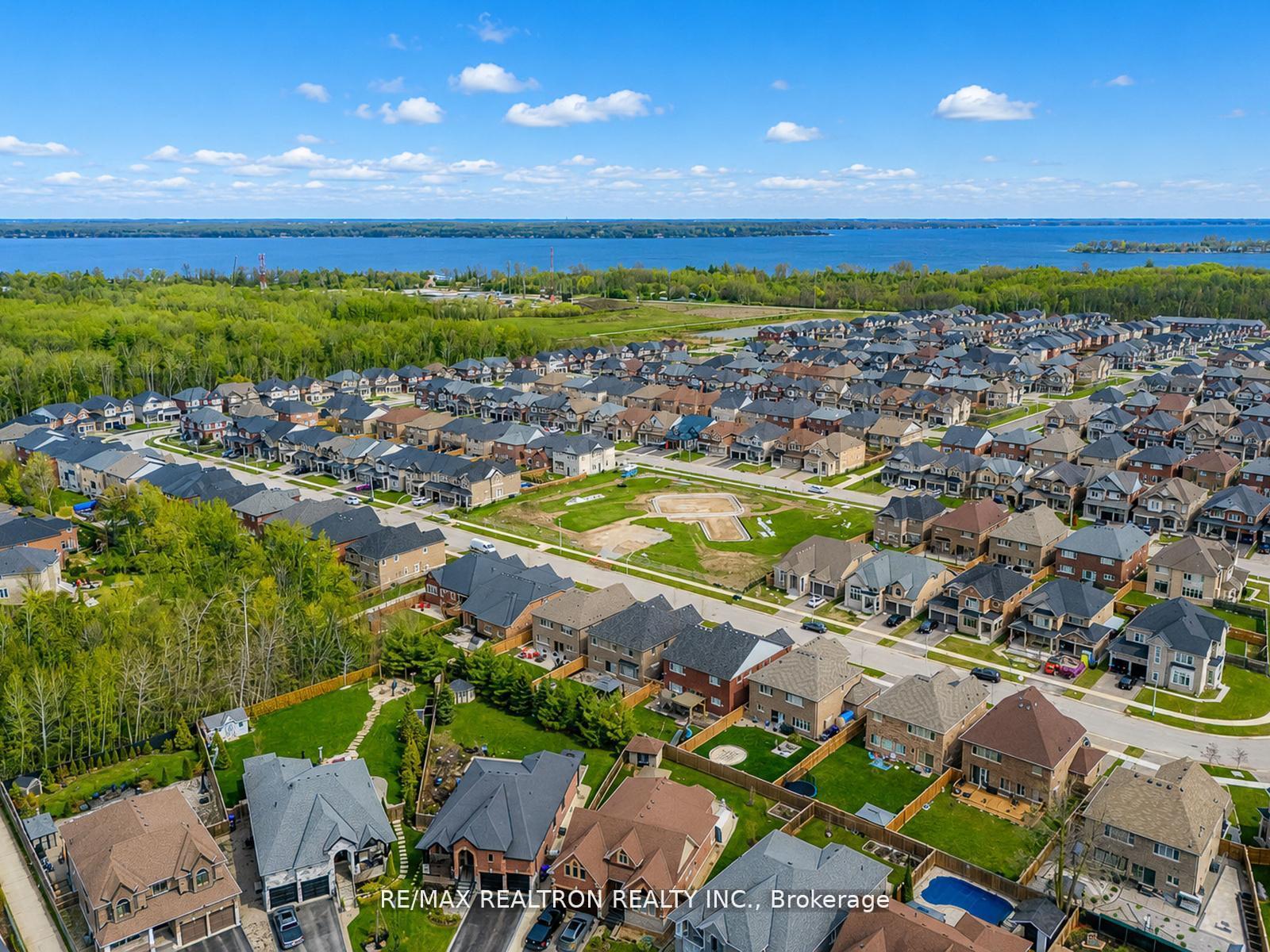 Photo 34 of 1787 Emberton Way, Innisfil, Rural Innisfil — HOMEH
