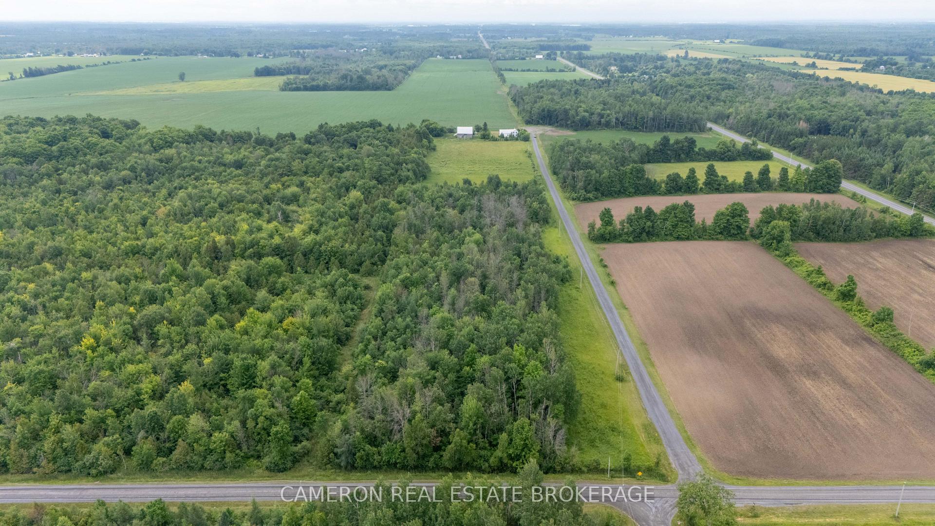 Photo 3 of 4141 Helmer Road, South Stormont, South Stormont (Osnabruck) Twp — HOMEH