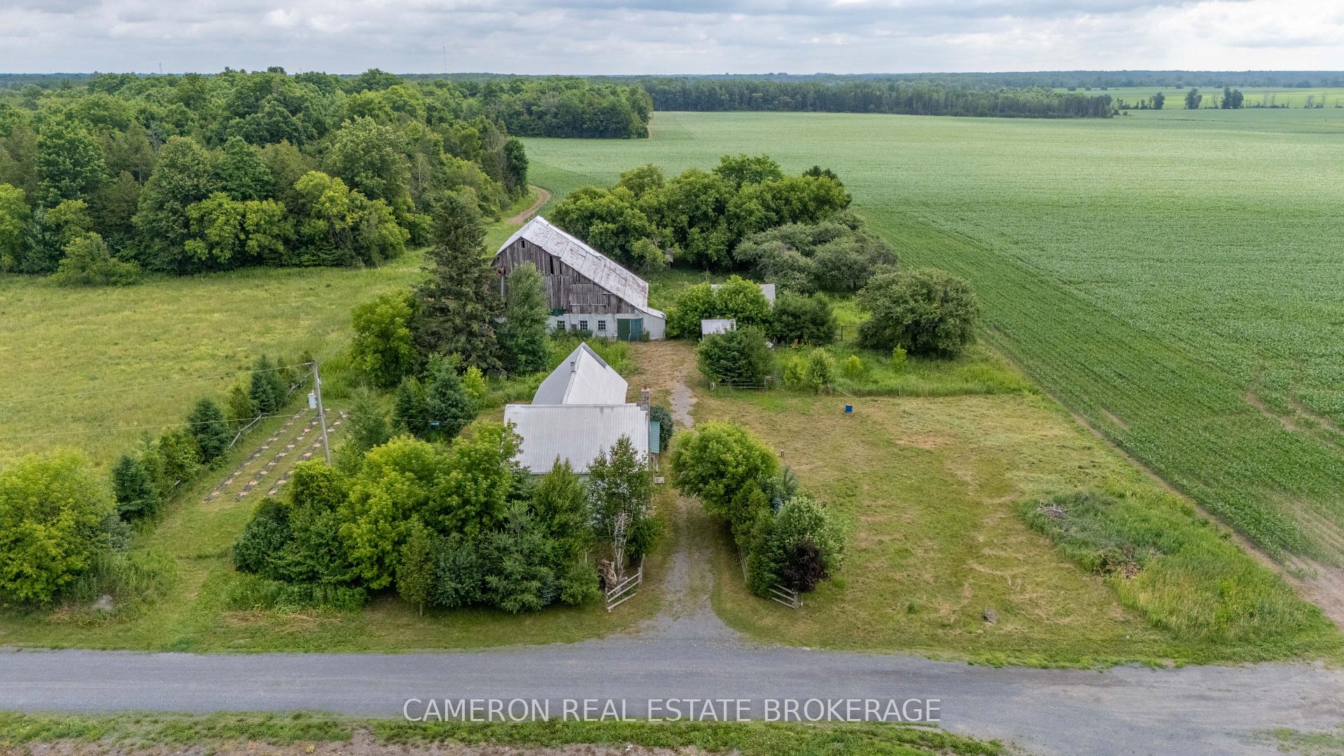 Photo 6 of 4141 Helmer Road, South Stormont, South Stormont (Osnabruck) Twp — HOMEH