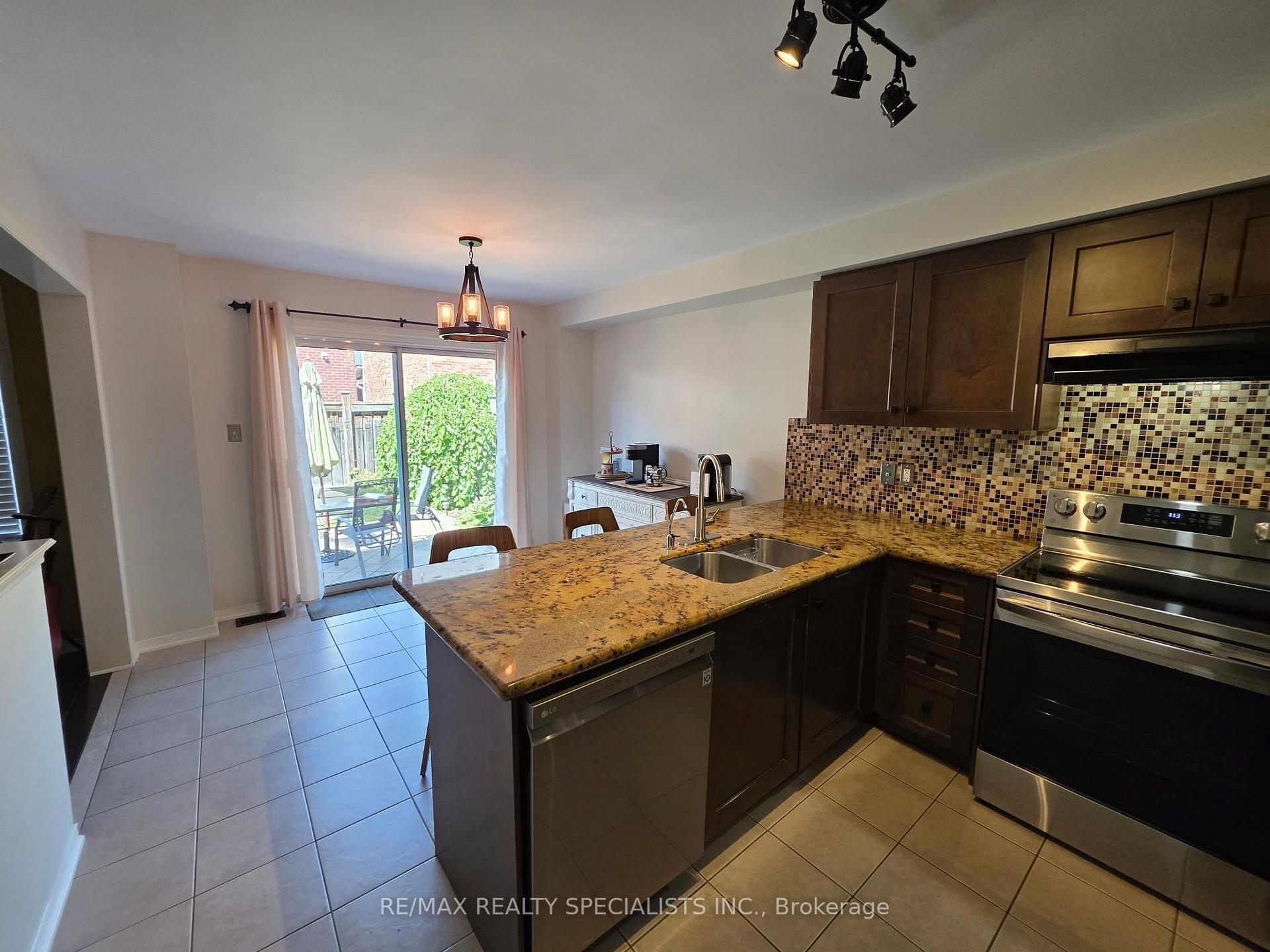 Photo 9 of 482 Grant Way, Milton, Scott — HOMEH