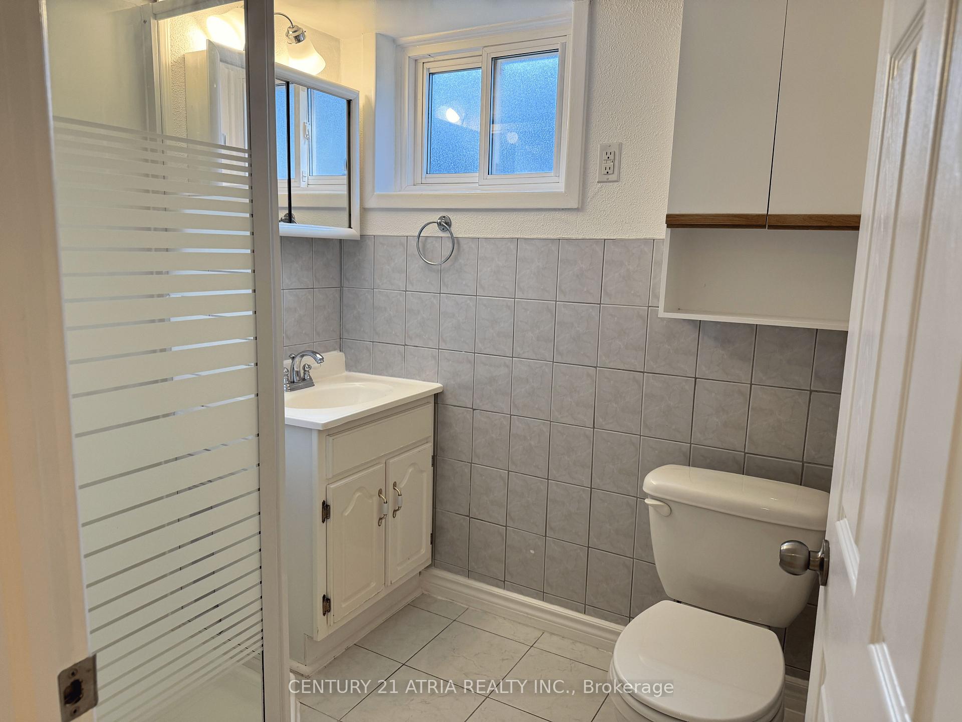 Photo 7 of Unit Bsmt, 28 Willowhurst Crescent, Scarborough, Wexford-Maryvale — HOMEH