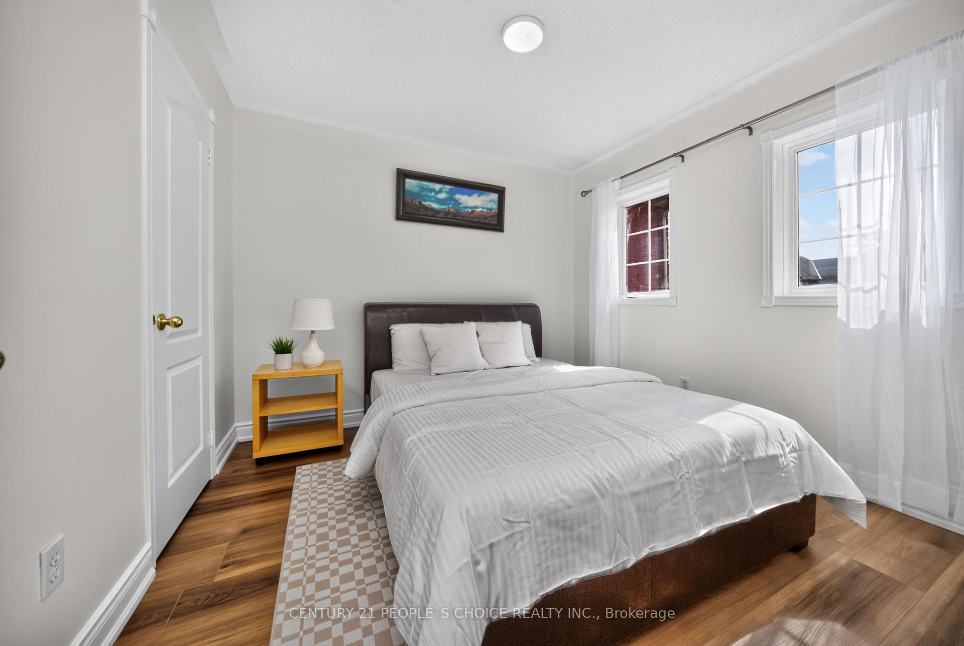 Photo 31 of 44 Monaco Court, Brampton, Fletcher's Meadow — HOMEH