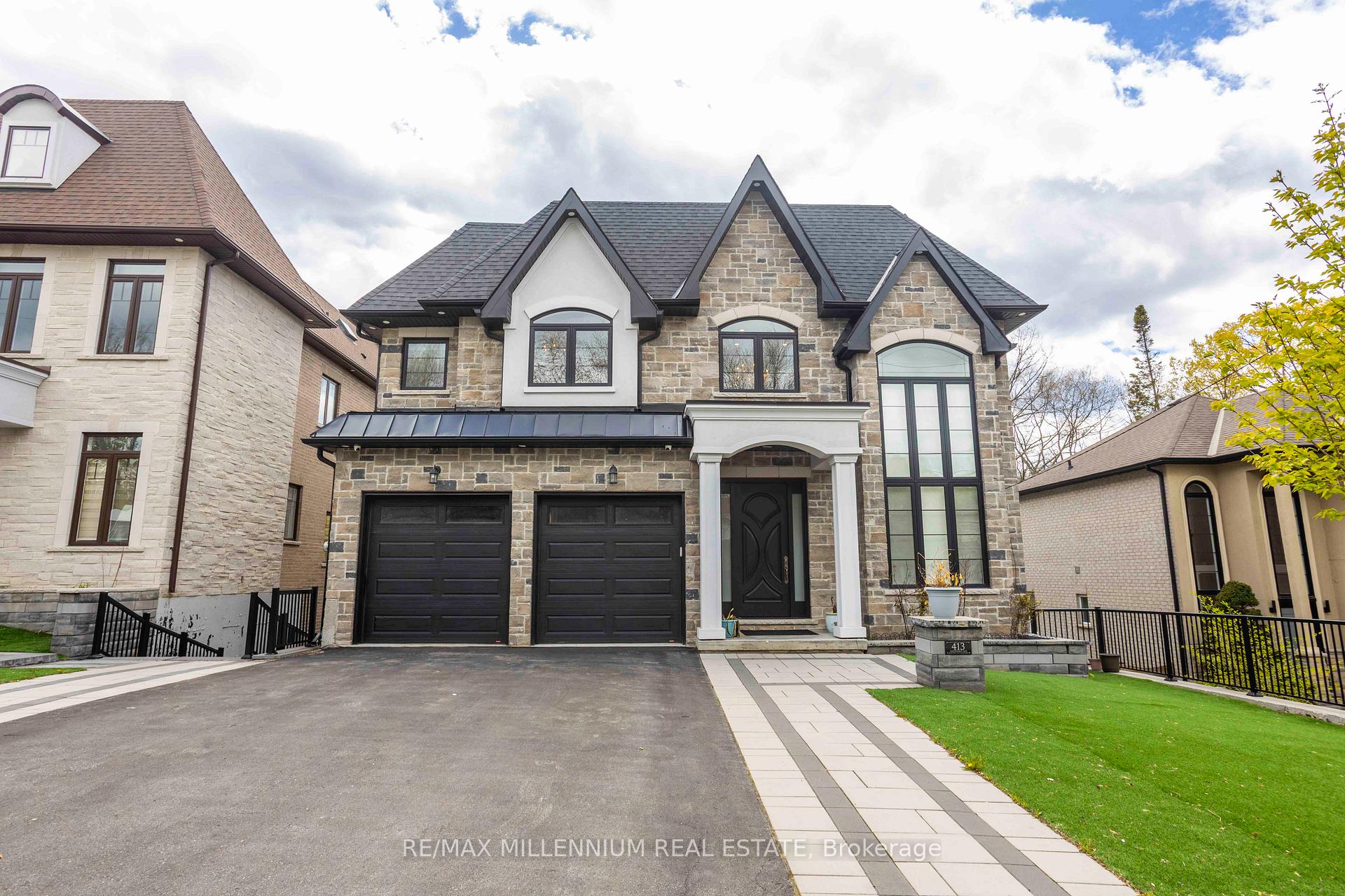 Photo of 413 Sheppard Avenue