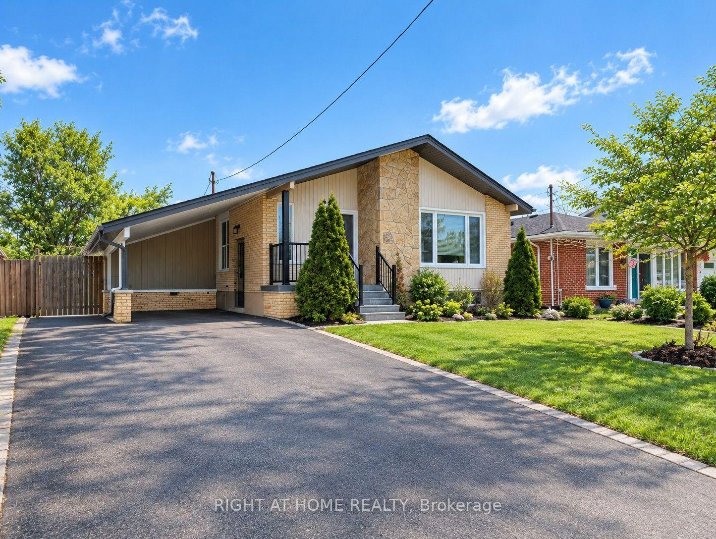 Photo of Unit upper, 30 San Remo Drive
