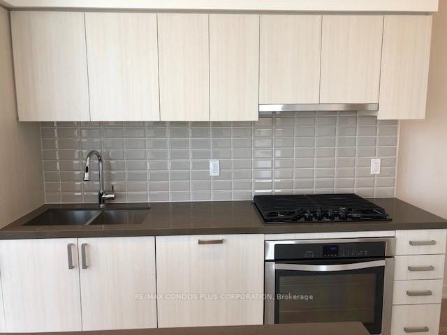 Photo 3 of Unit 614, 501 St Clair Avenue W, Toronto, Casa Loma — HOMEH