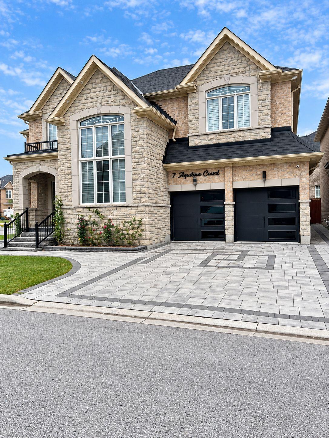 Photo 9 of 7 Aquilina Court, Ajax, Northeast Ajax — HOMEH