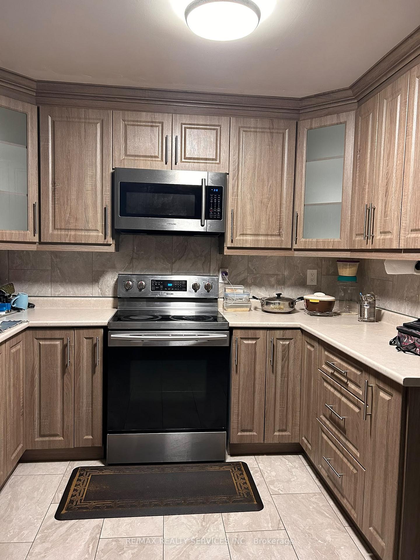 Photo 3 of 17 Piane Avenue, Brampton, Fletcher's West — HOMEH