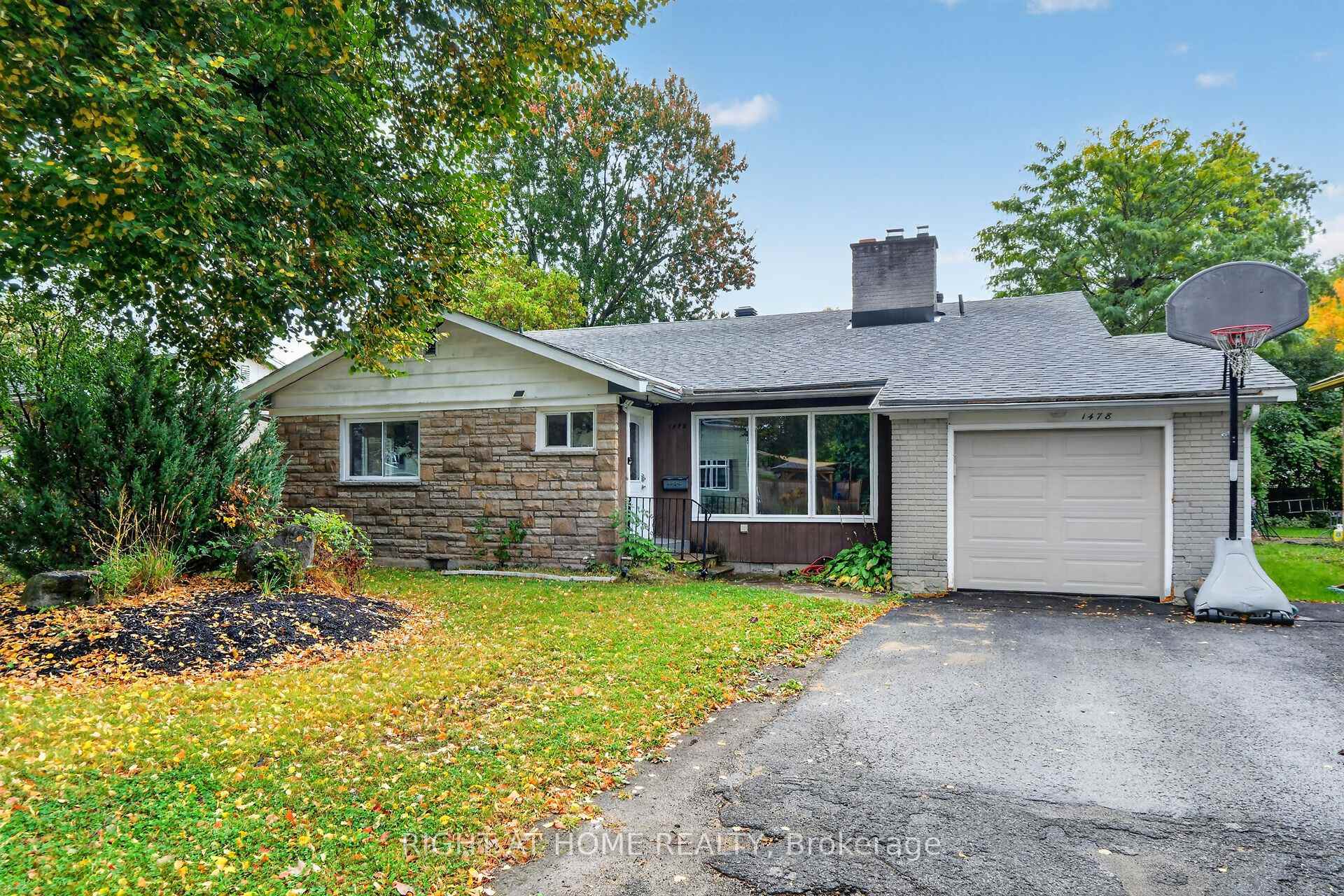 Front of 1478 Orchard Ave Orchard Avenue