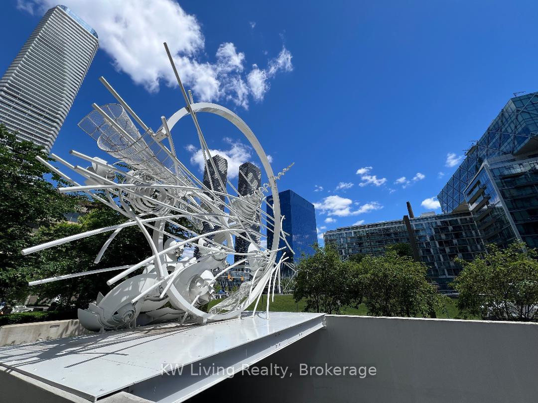 Photo 1 of Unit 609, 15 Queens Quay E, Toronto, Waterfront Communities — HOMEH