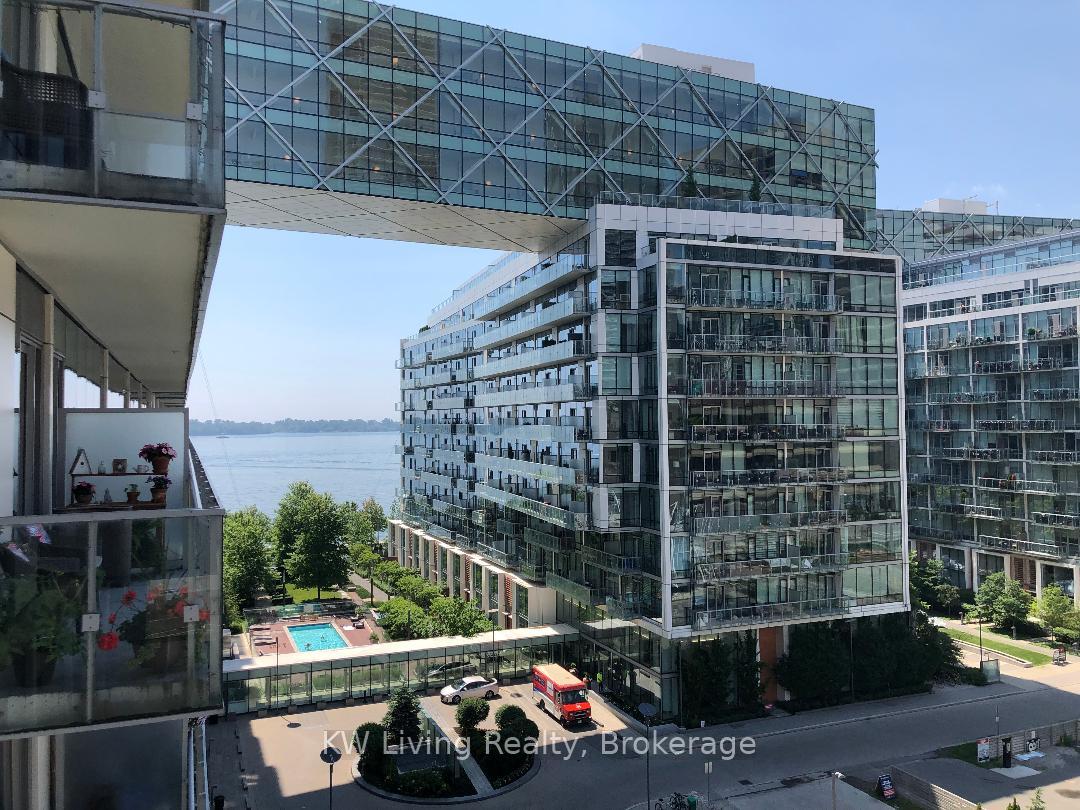 Photo 4 of Unit 609, 15 Queens Quay E, Toronto, Waterfront Communities — HOMEH