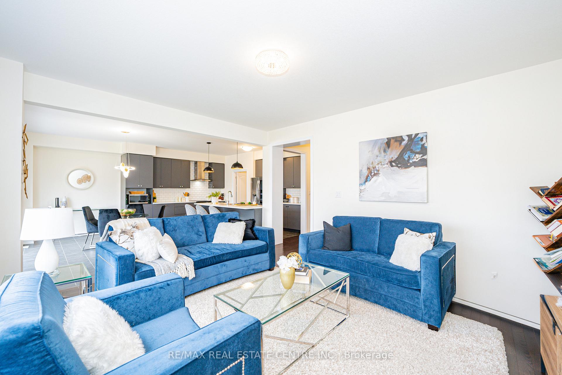 Photo 11 of 22 Oaktree Drive, Haldimand — HOMEH