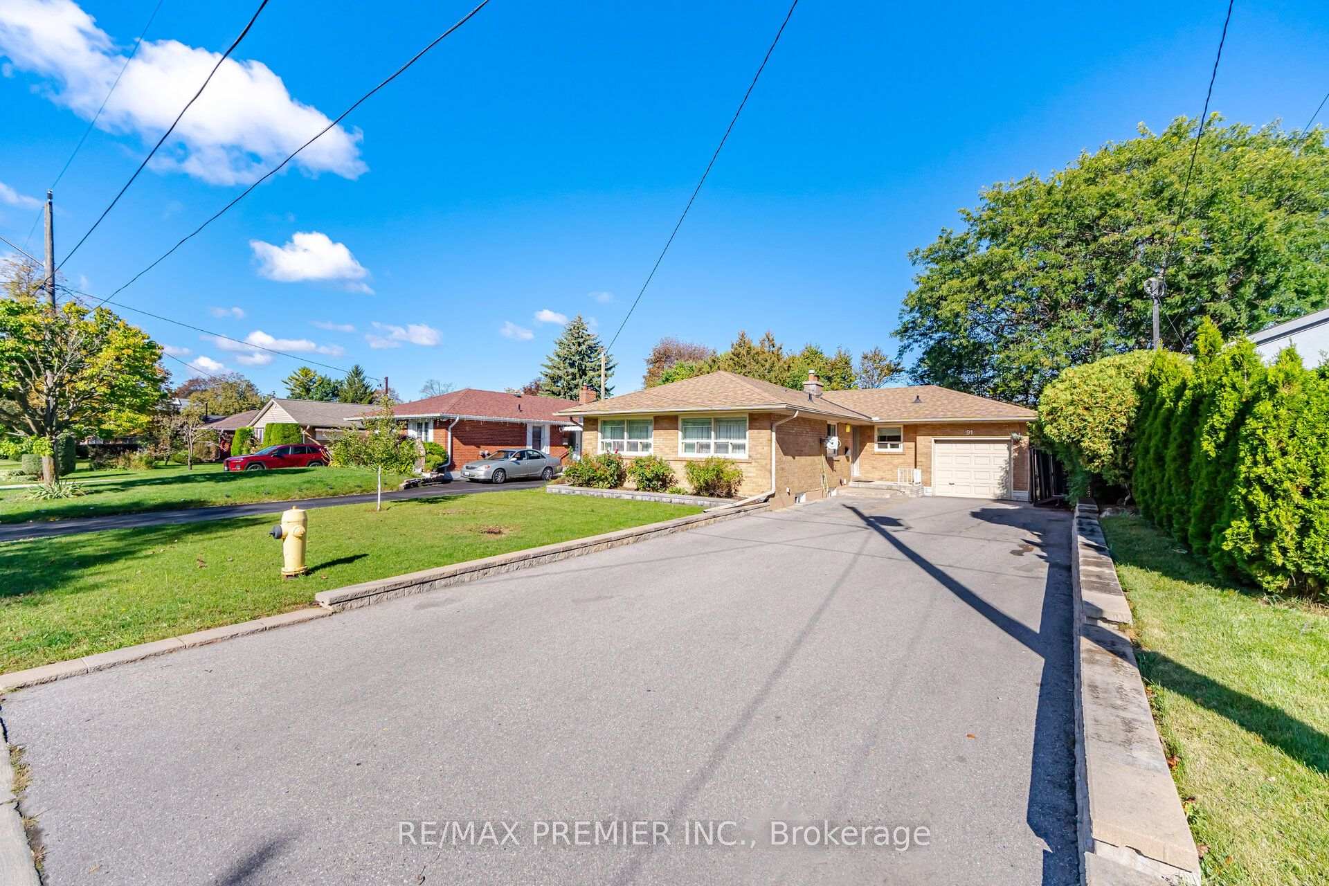Photo 4 of 91 Wigmore Drive, North York, Victoria Village — HOMEH