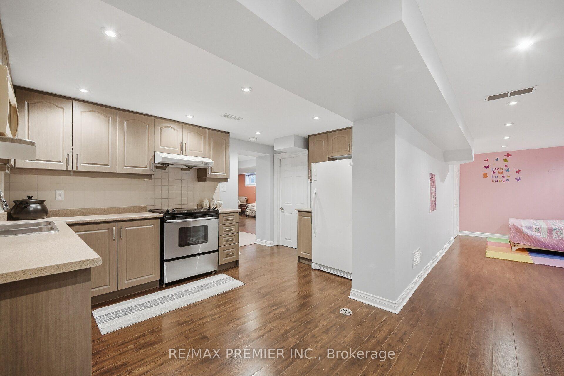 Photo 26 of 91 Wigmore Drive, North York, Victoria Village — HOMEH