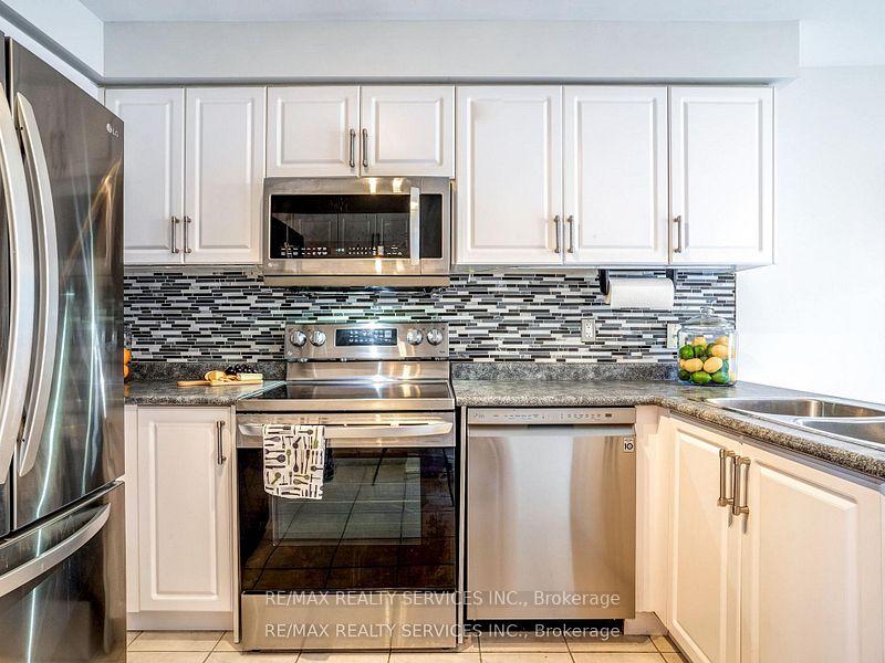 Photo 31 of 8 Seashell Place, Brampton, Sandringham-Wellington — HOMEH