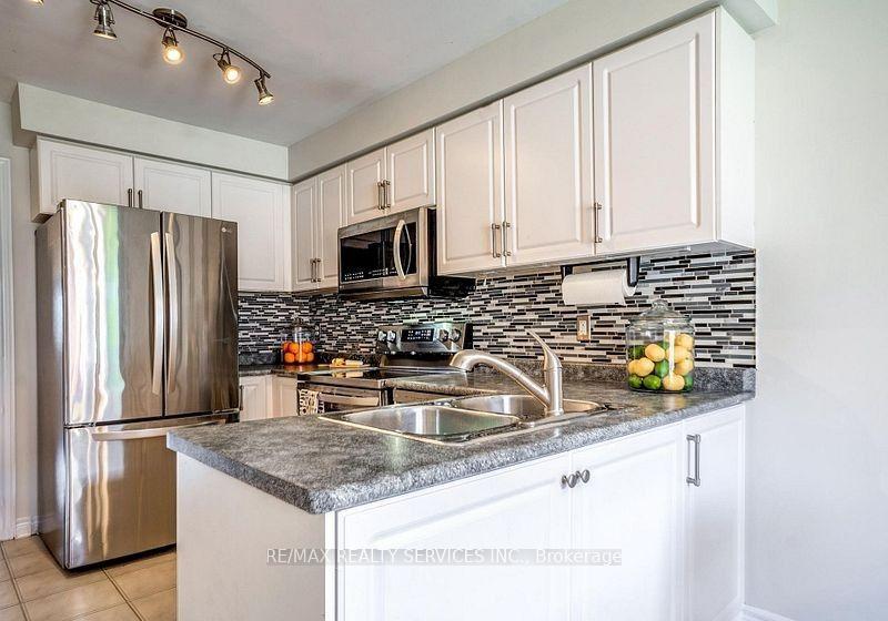 Photo 34 of 8 Seashell Place, Brampton, Sandringham-Wellington — HOMEH