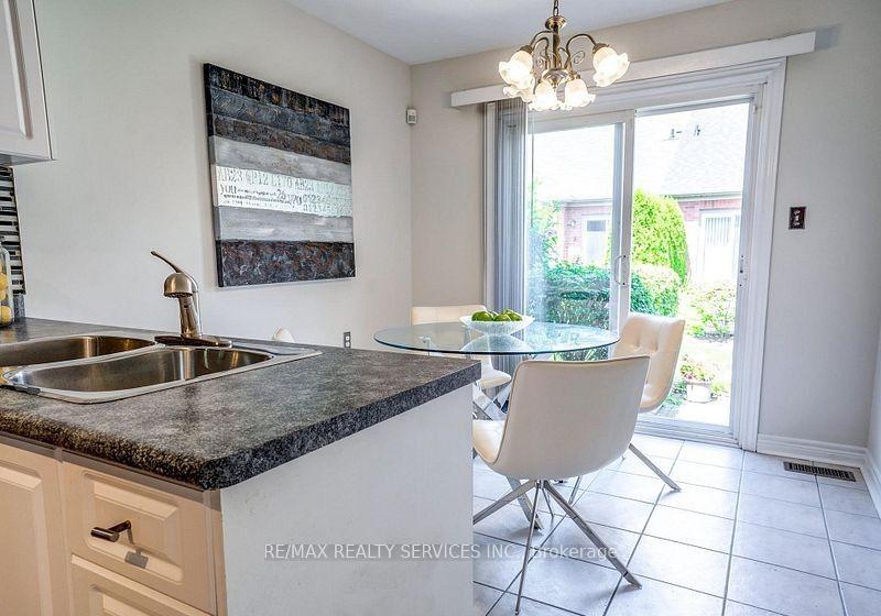 Photo 38 of 8 Seashell Place, Brampton, Sandringham-Wellington — HOMEH