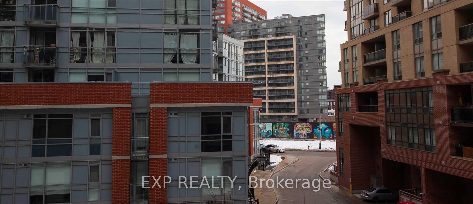 Photo 8 of 68 Abell Street, Toronto, Little Portugal — HOMEH