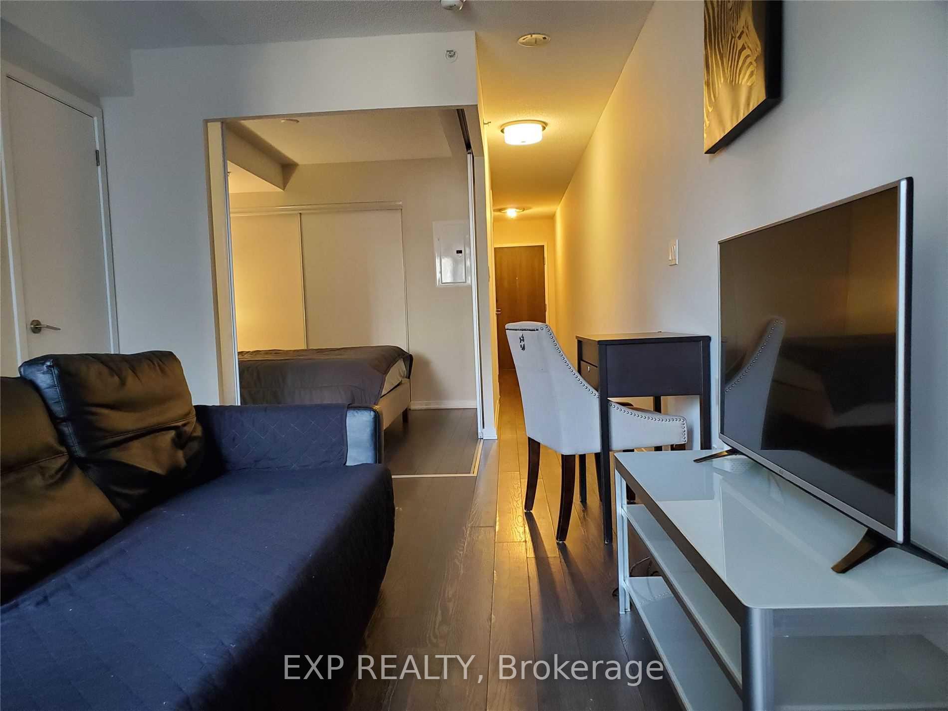 Photo 17 of 68 Abell Street, Toronto, Little Portugal — HOMEH