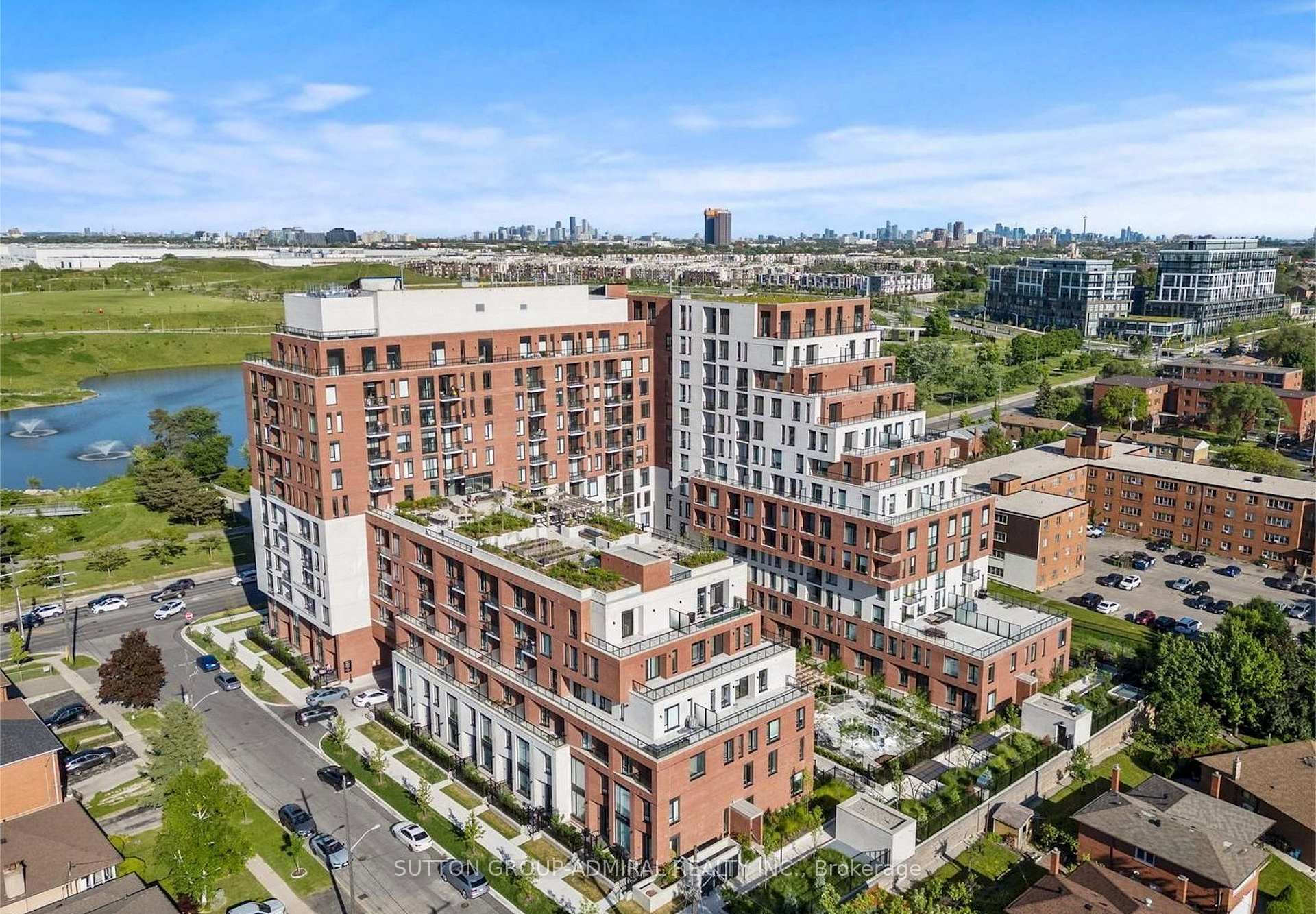 Photo of Unit 816, 3100 Keele Street