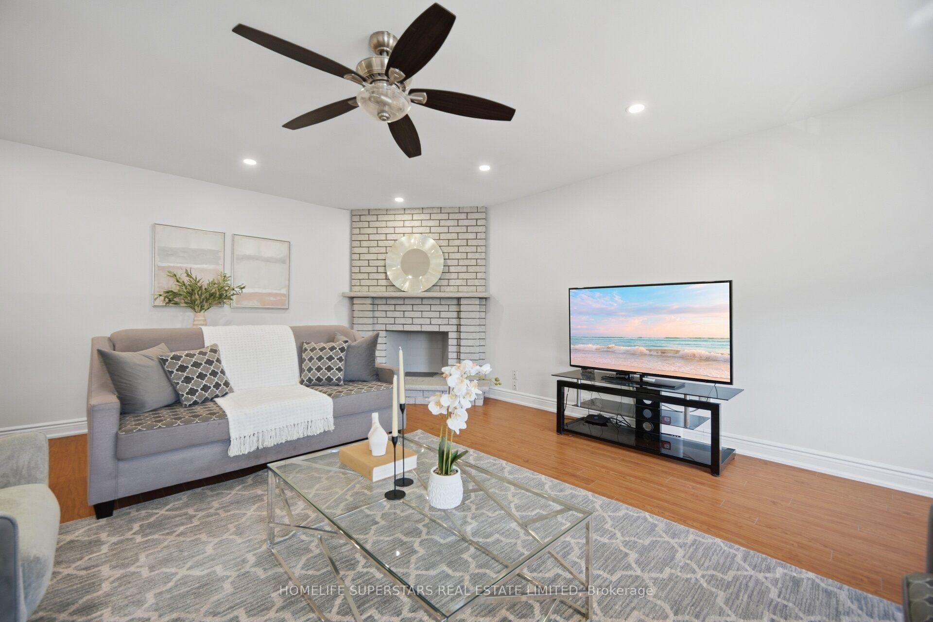 Photo 13 of 177 Surbray Grove, Mississauga, Fairview — HOMEH