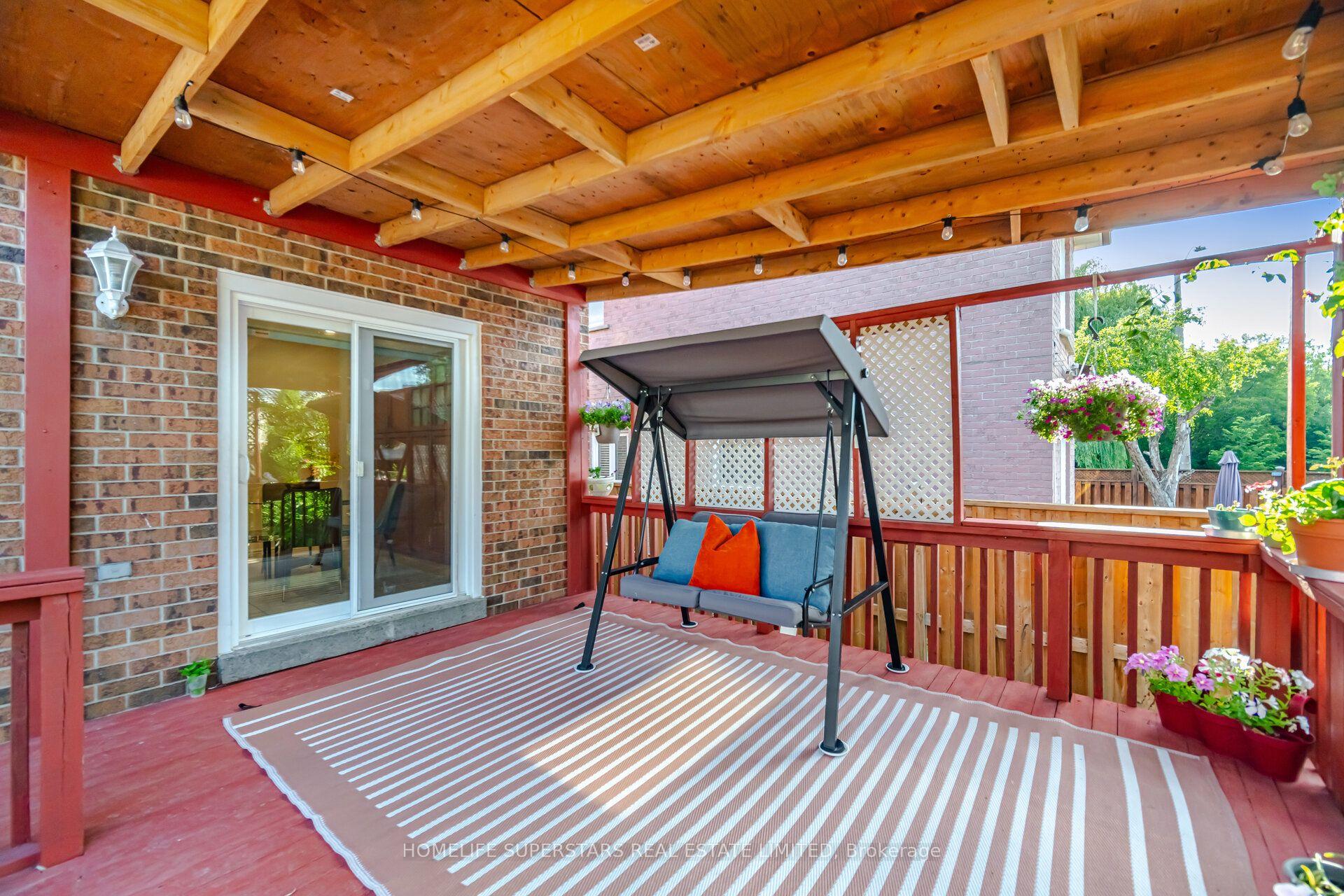 Photo 23 of 177 Surbray Grove, Mississauga, Fairview — HOMEH