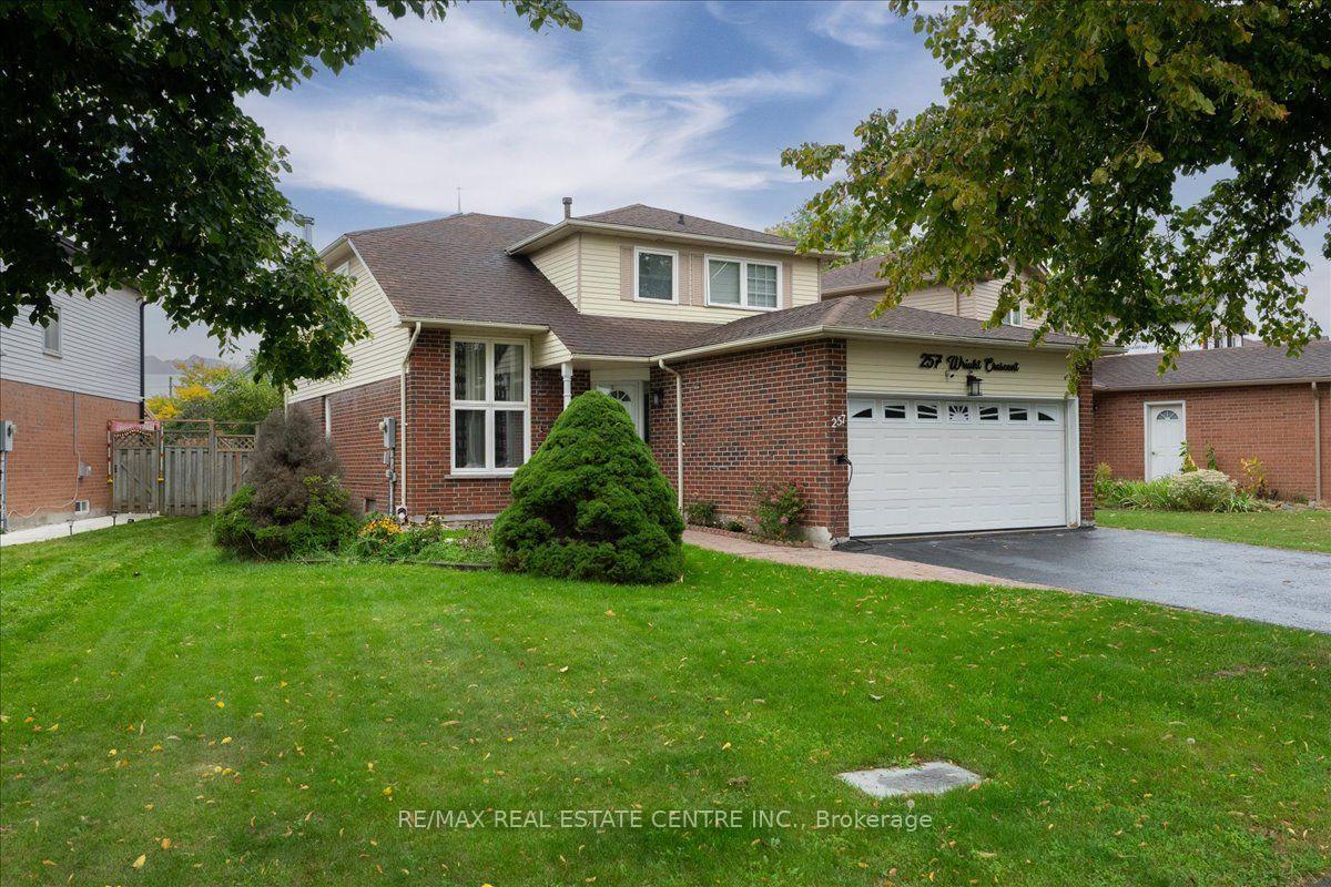 Photo of 257 Wright Crescent