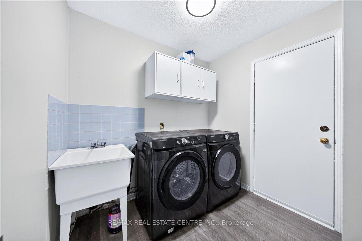 Photo 14 of 257 Wright Crescent, Ajax, Central — HOMEH