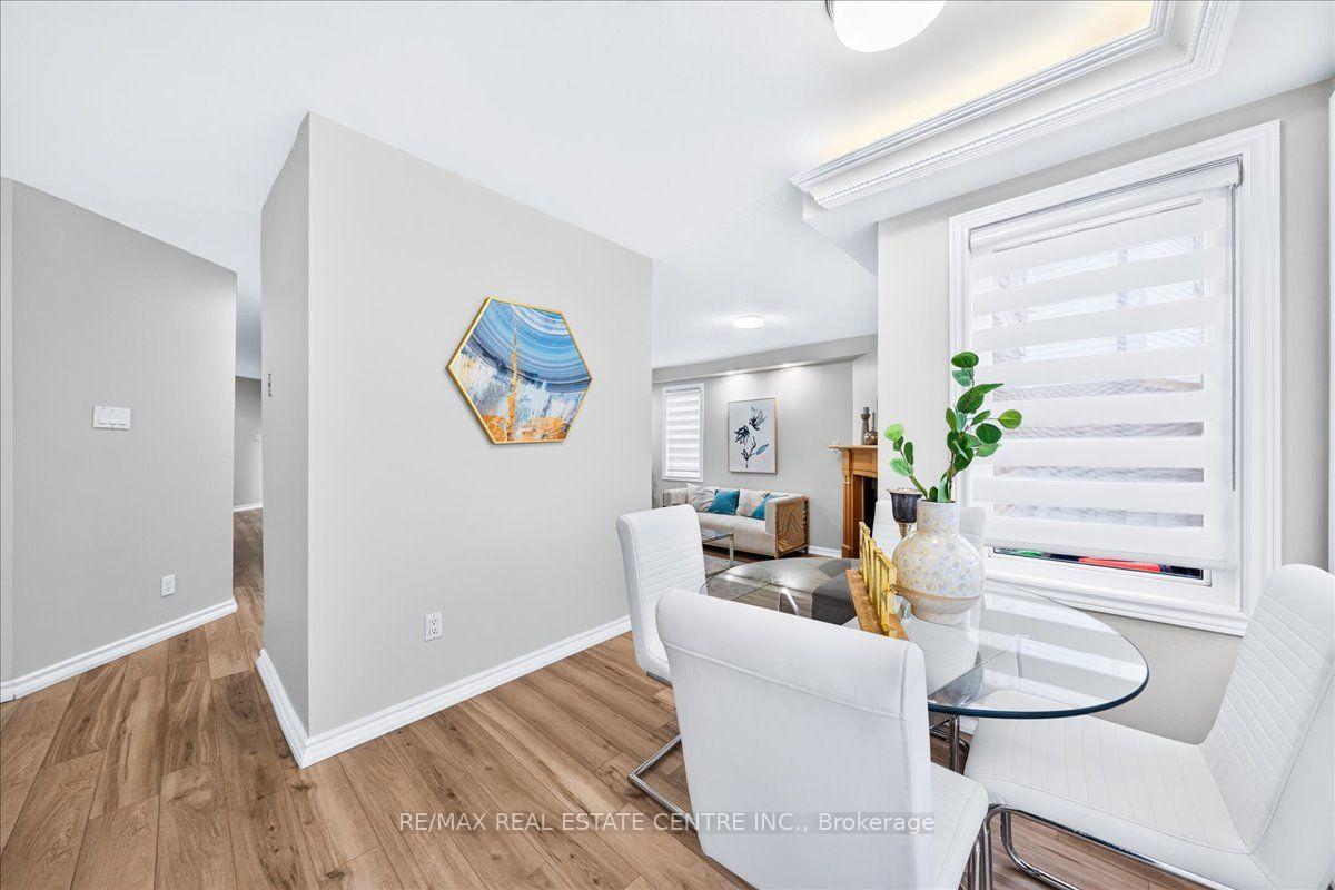 Photo 22 of 257 Wright Crescent, Ajax, Central — HOMEH
