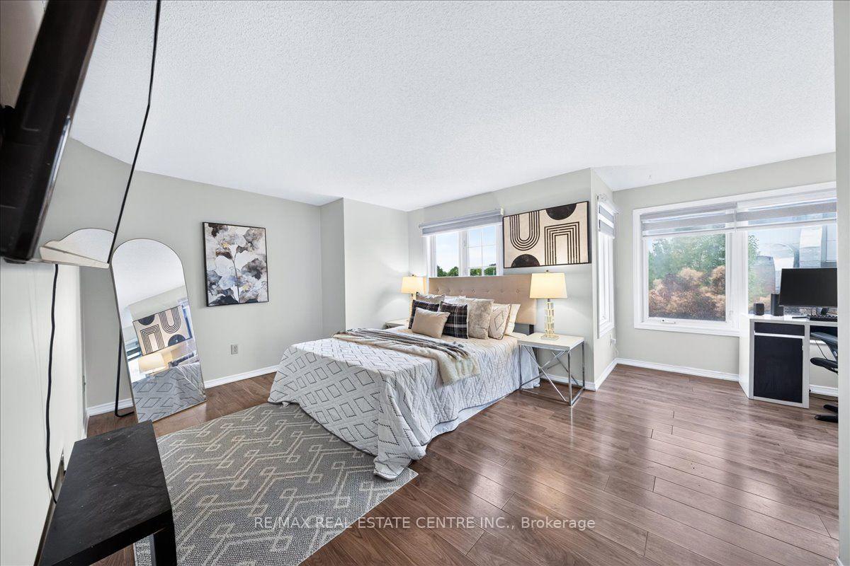 Photo 26 of 257 Wright Crescent, Ajax, Central — HOMEH