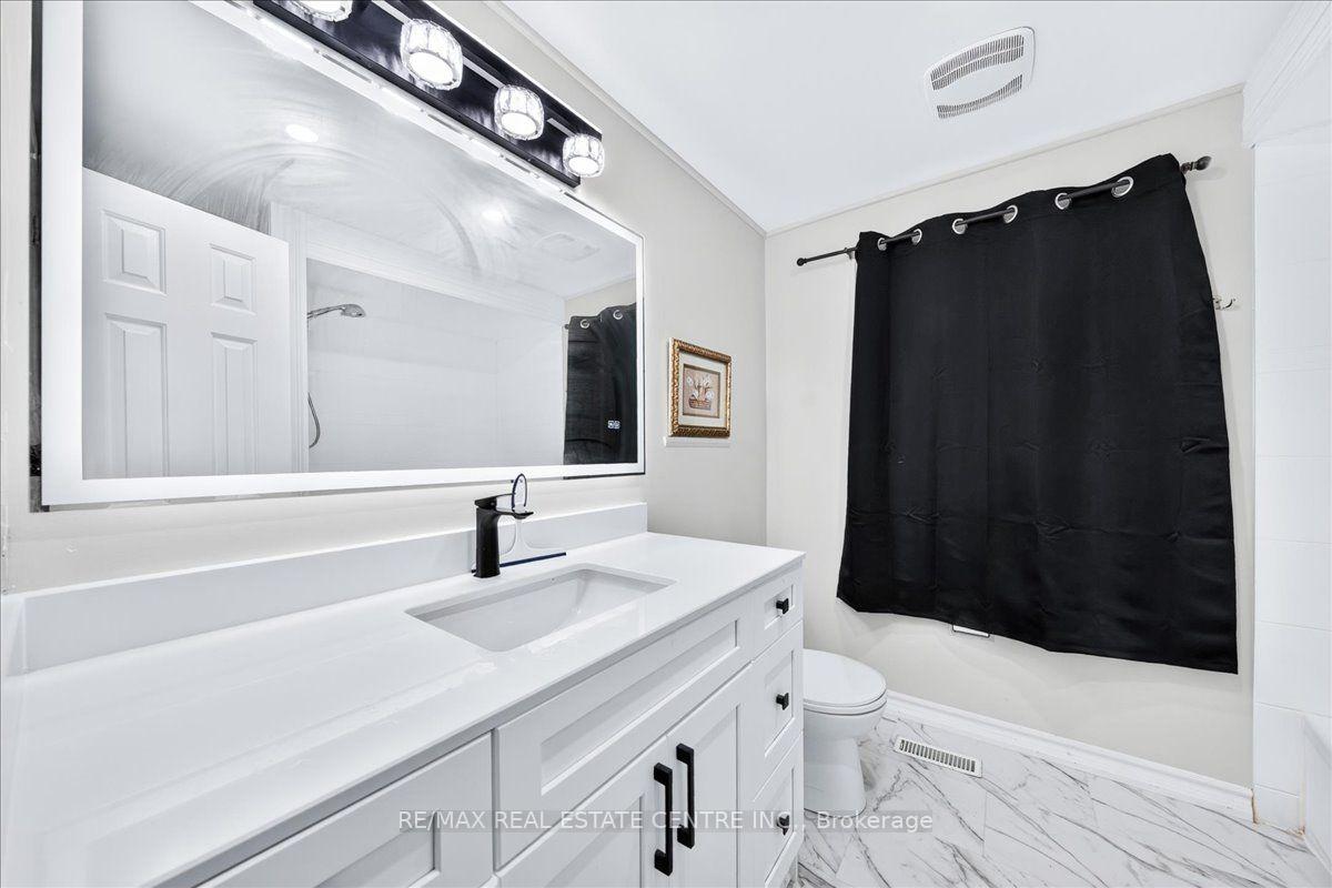 Photo 34 of 257 Wright Crescent, Ajax, Central — HOMEH
