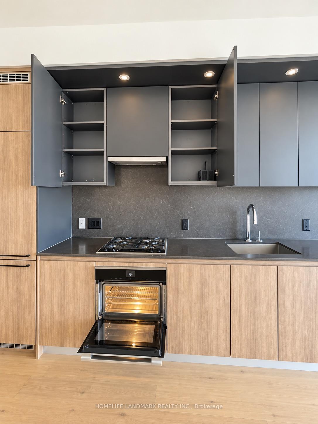 Photo 8 of Unit 1206, 81 Wellesley Street, Toronto, Church-Yonge Corridor — HOMEH