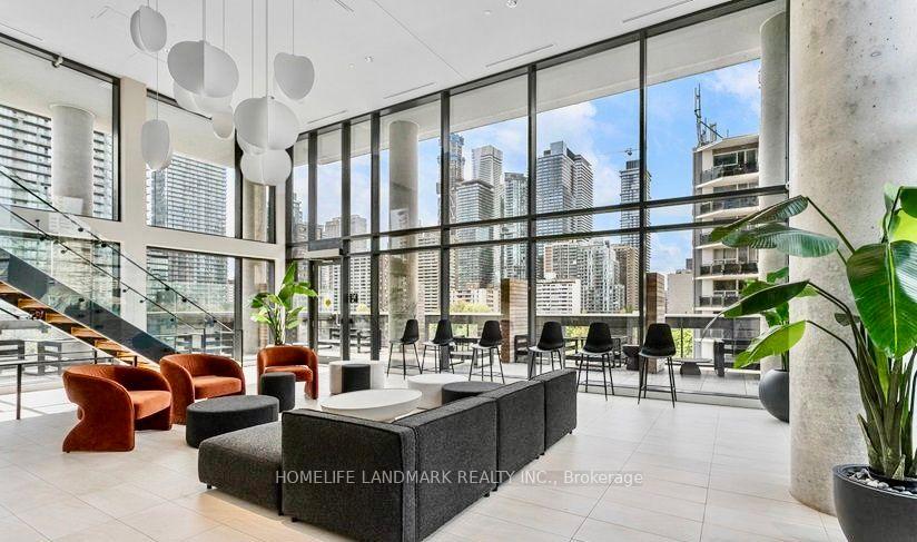 Photo 14 of Unit 1206, 81 Wellesley Street, Toronto, Church-Yonge Corridor — HOMEH