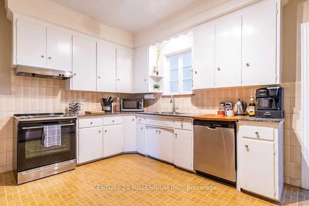 Photo 26 of 20 Dickson Street, Hamilton, North End — HOMEH