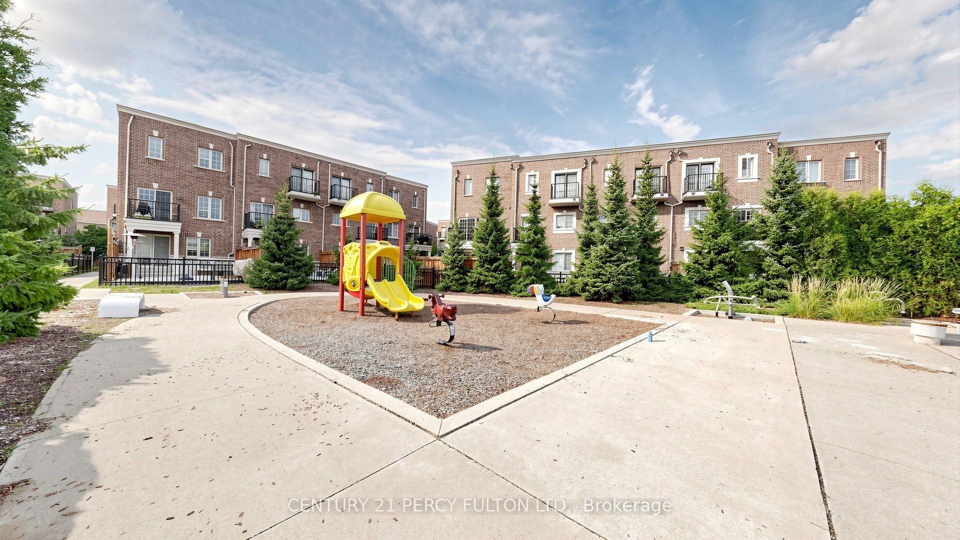Photo 41 of 64 Ferris Square, Clarington, Courtice — HOMEH