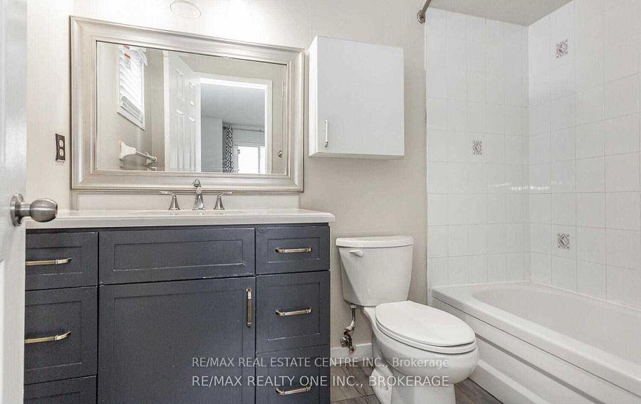 Photo 22 of Unit Upper, 1051 Blizzard Road, Mississauga, East Credit — HOMEH