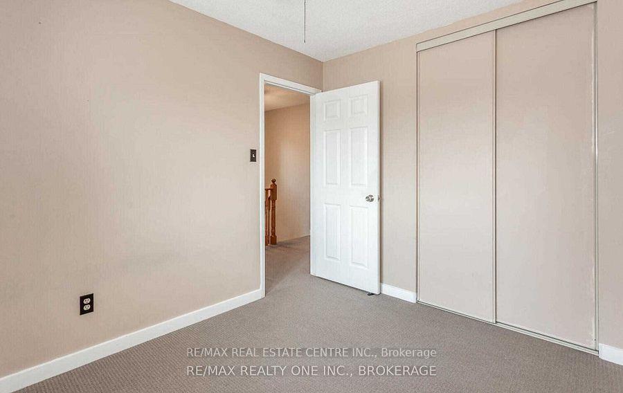 Photo 26 of Unit Upper, 1051 Blizzard Road, Mississauga, East Credit — HOMEH