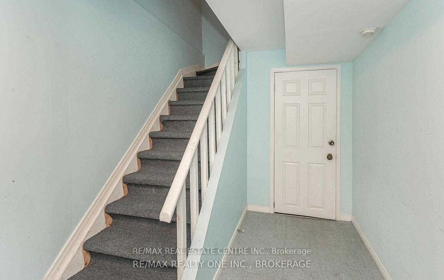 Photo 28 of Unit Upper, 1051 Blizzard Road, Mississauga, East Credit — HOMEH