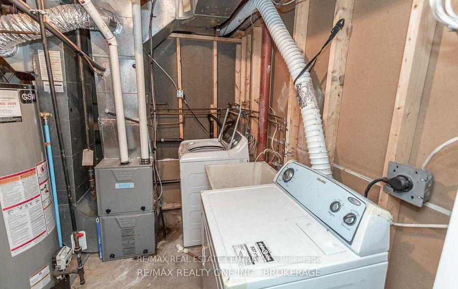 Photo 30 of Unit Upper, 1051 Blizzard Road, Mississauga, East Credit — HOMEH