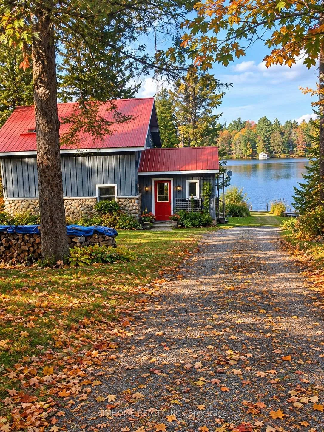 Photo 4 of 18 Bayview Road, Magnetawan, Ahmic Harbour — HOMEH