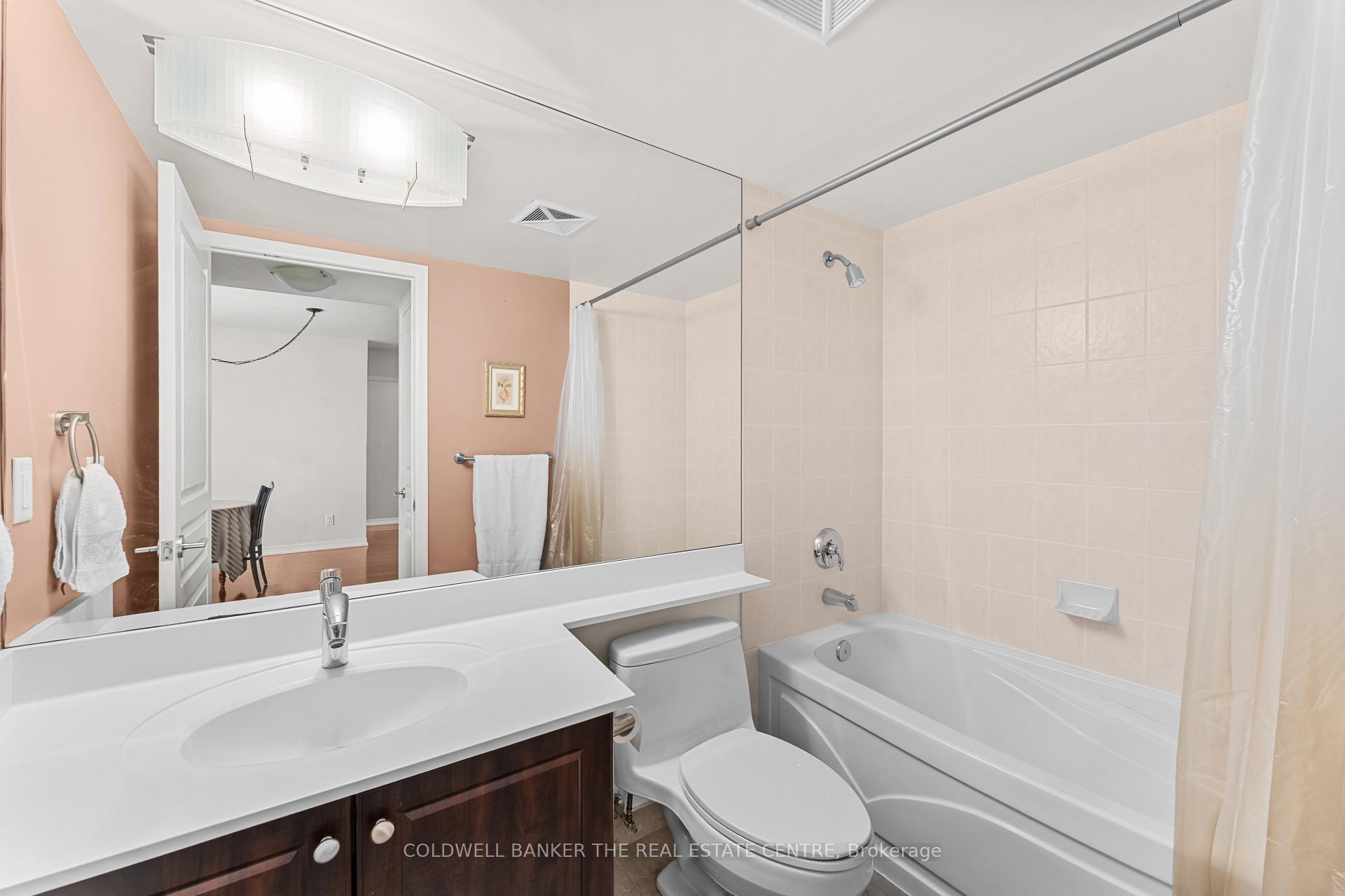 Photo 24 of Unit 711, 1403 Royal York Road, Etobicoke, Humber Heights — HOMEH