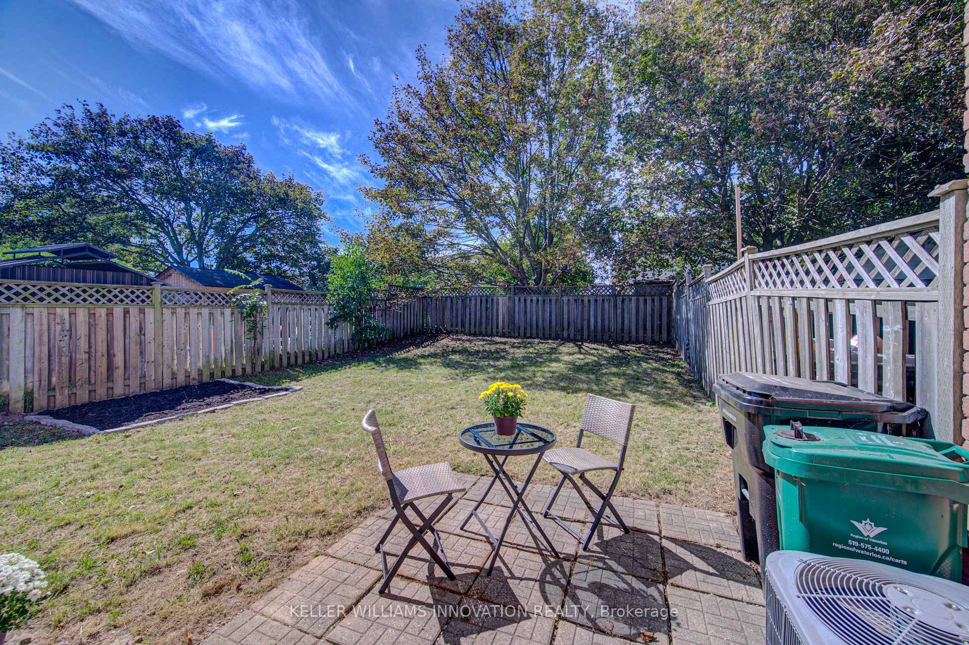 Photo 20 of 39 Connelly Drive, Kitchener, Highland West — HOMEH