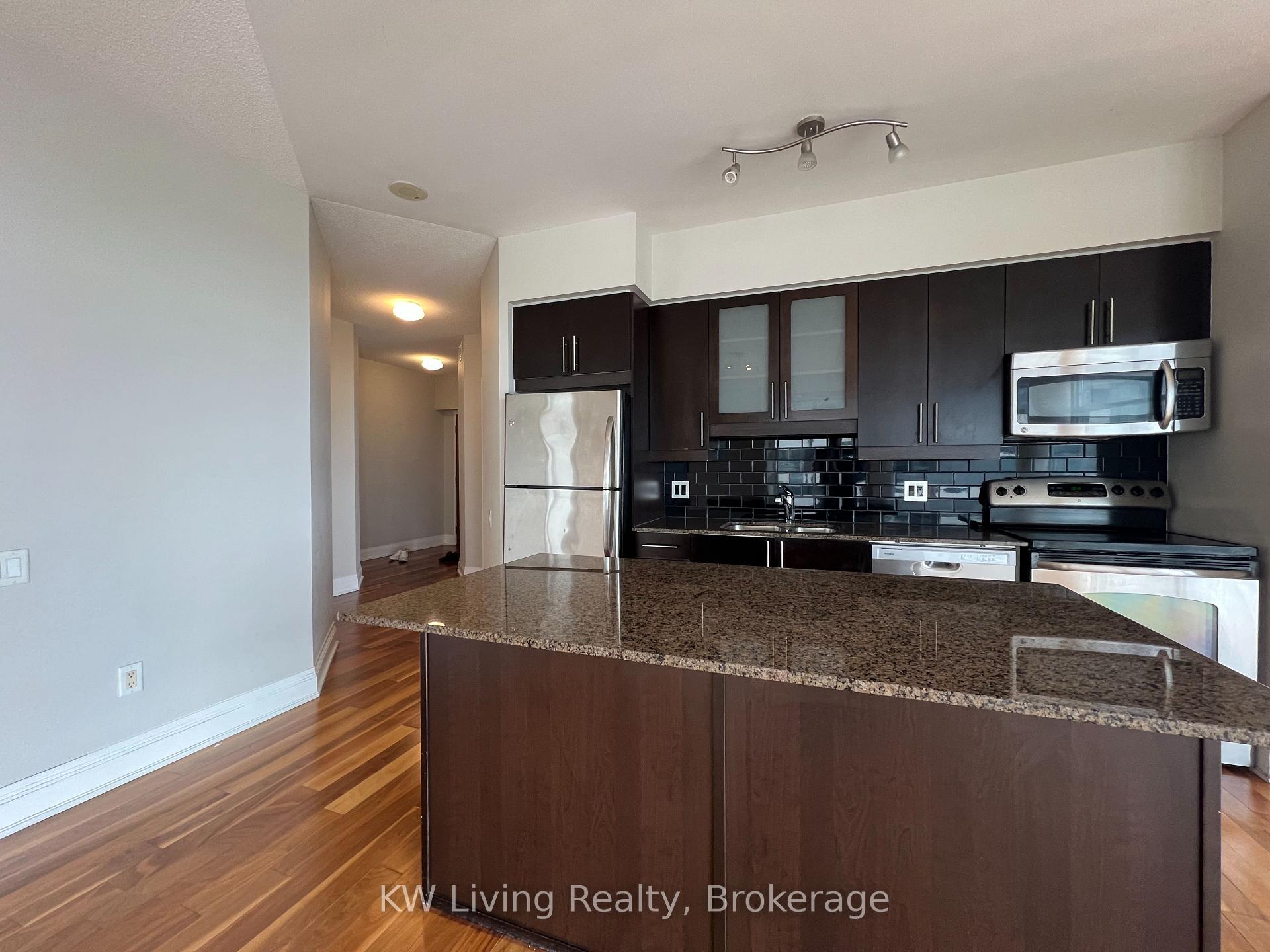 Photo 2 of Unit 4008, 2191 Yonge Street, Toronto, Mount Pleasant West — HOMEH