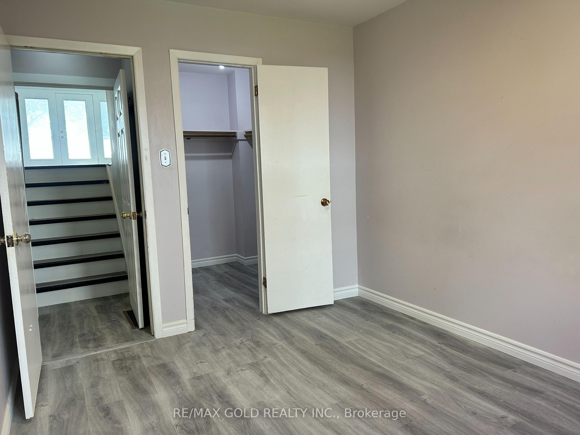 Photo 34 of 38 Achill Crescent, Mississauga, Fairview — HOMEH