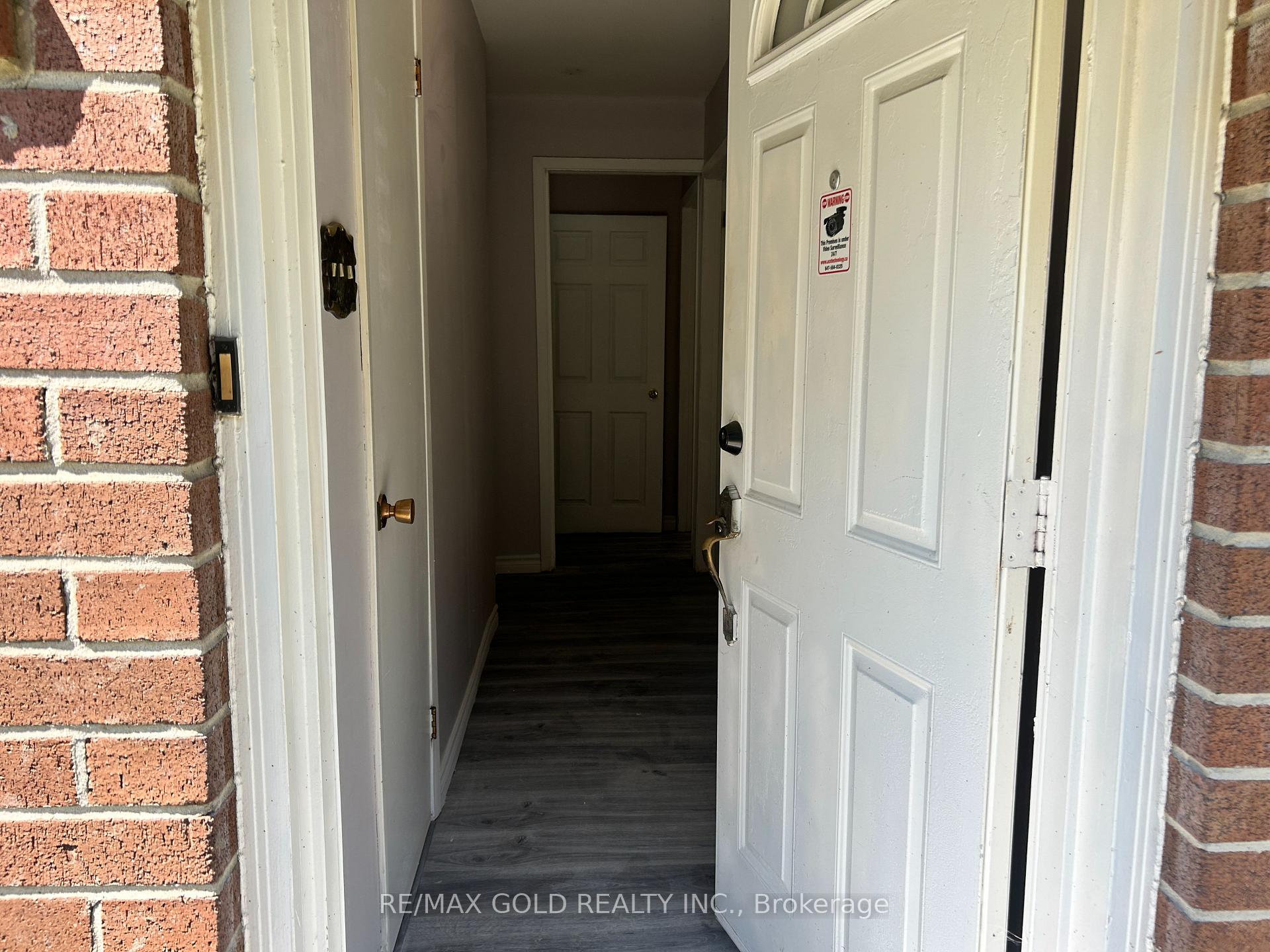 Photo 38 of 38 Achill Crescent, Mississauga, Fairview — HOMEH