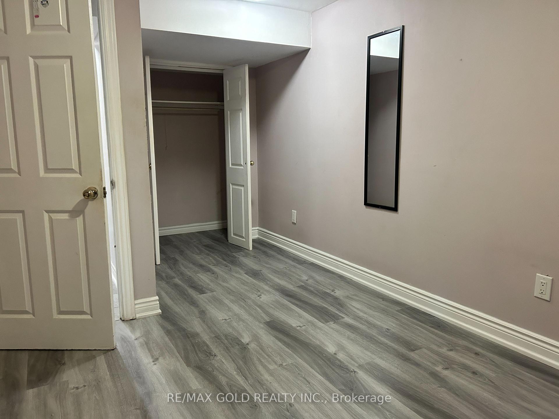 Photo 41 of 38 Achill Crescent, Mississauga, Fairview — HOMEH