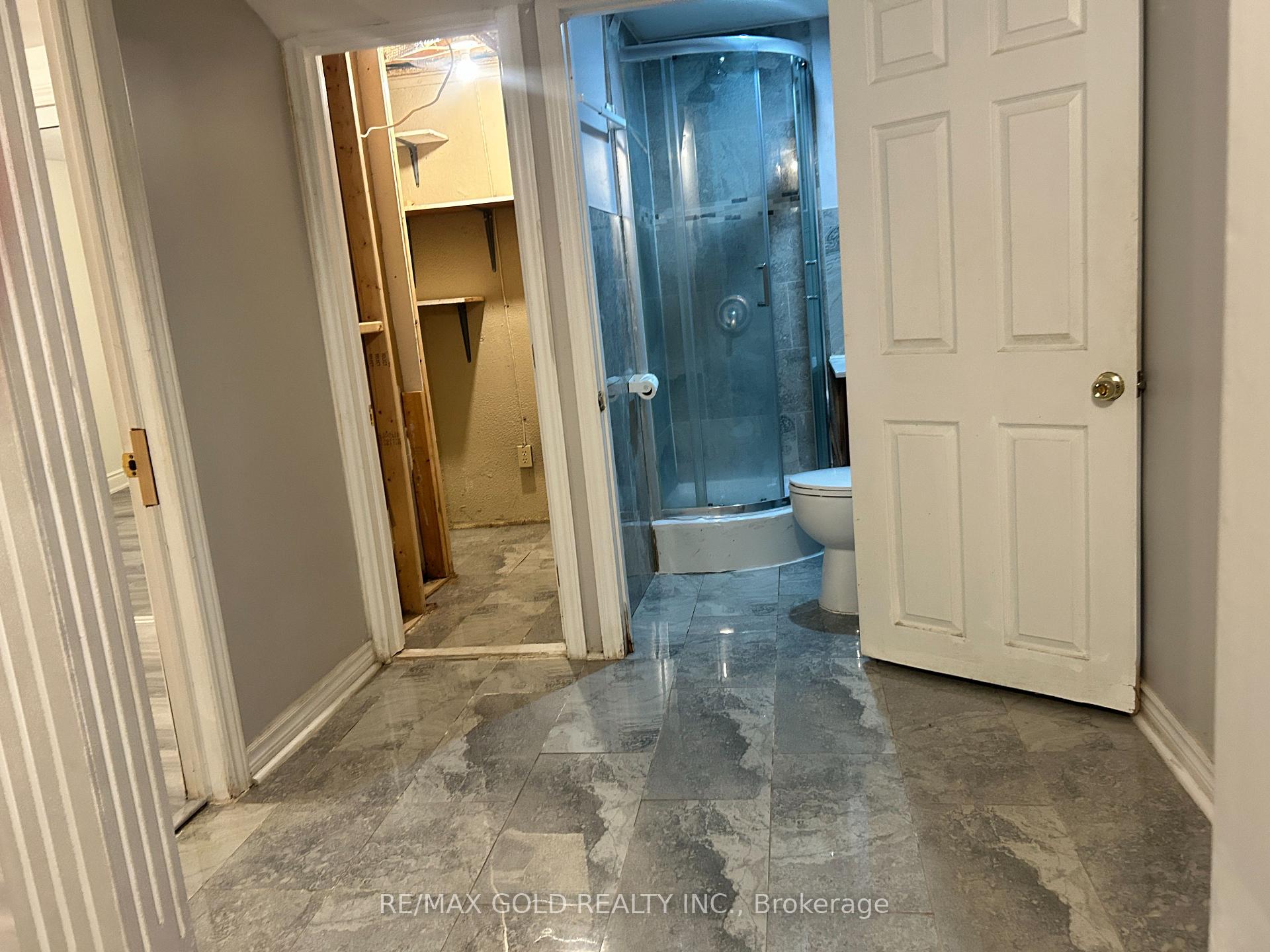 Photo 42 of 38 Achill Crescent, Mississauga, Fairview — HOMEH