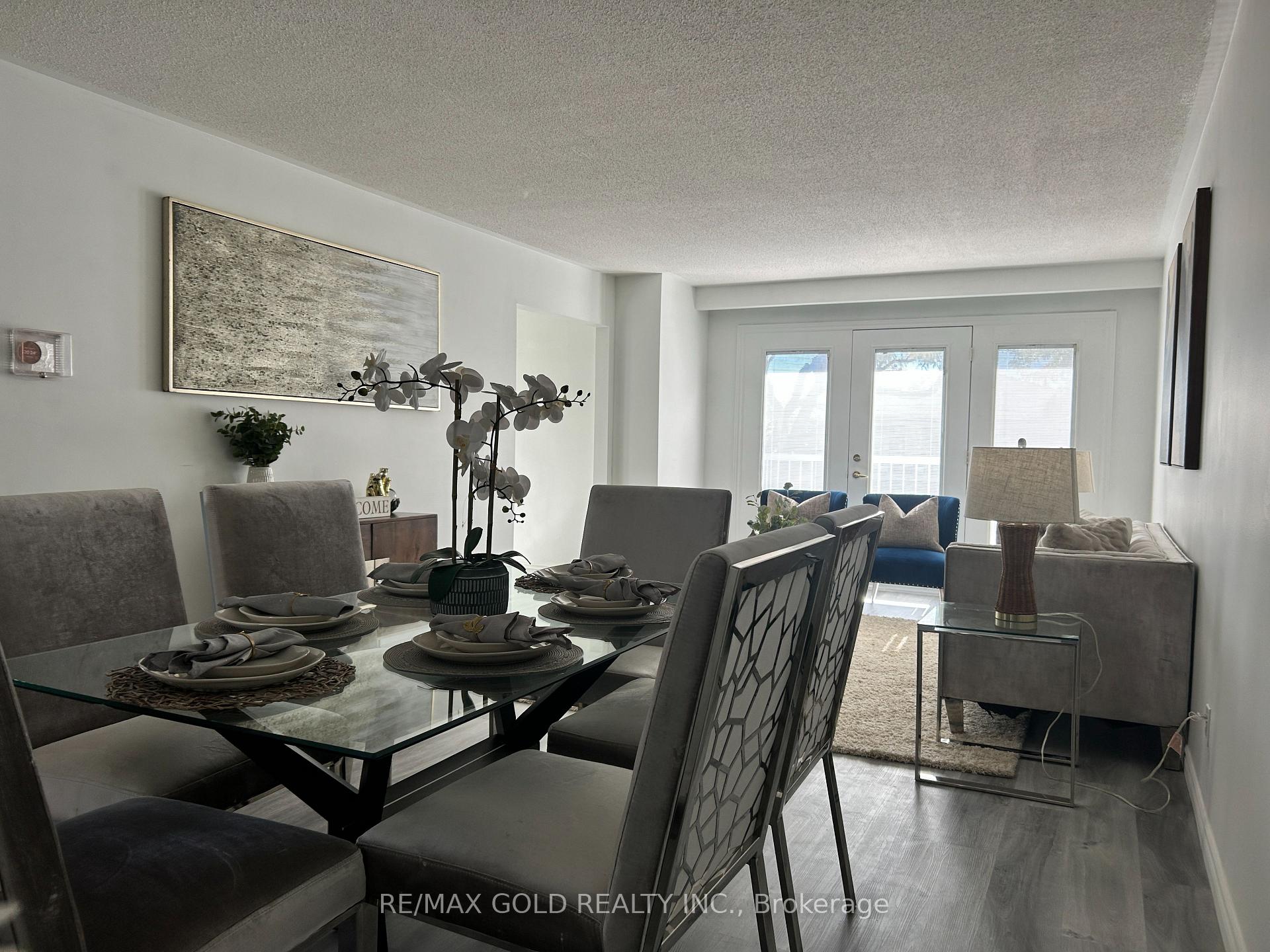 Photo 14 of 38 Achill Crescent, Mississauga, Fairview — HOMEH