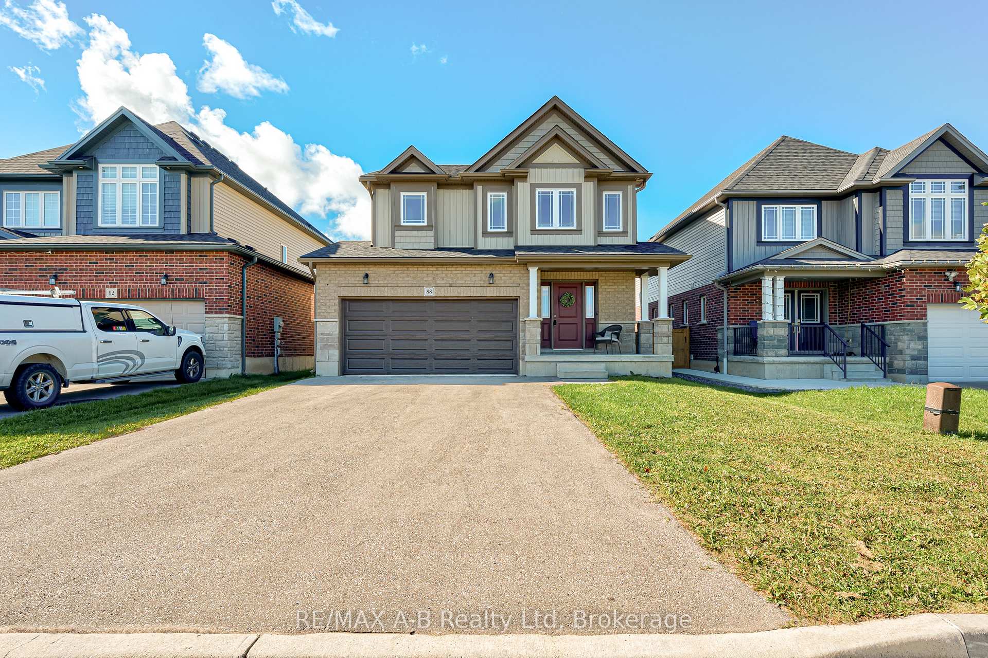Photo 3 of 88 Davidson Drive, Stratford — HOMEH