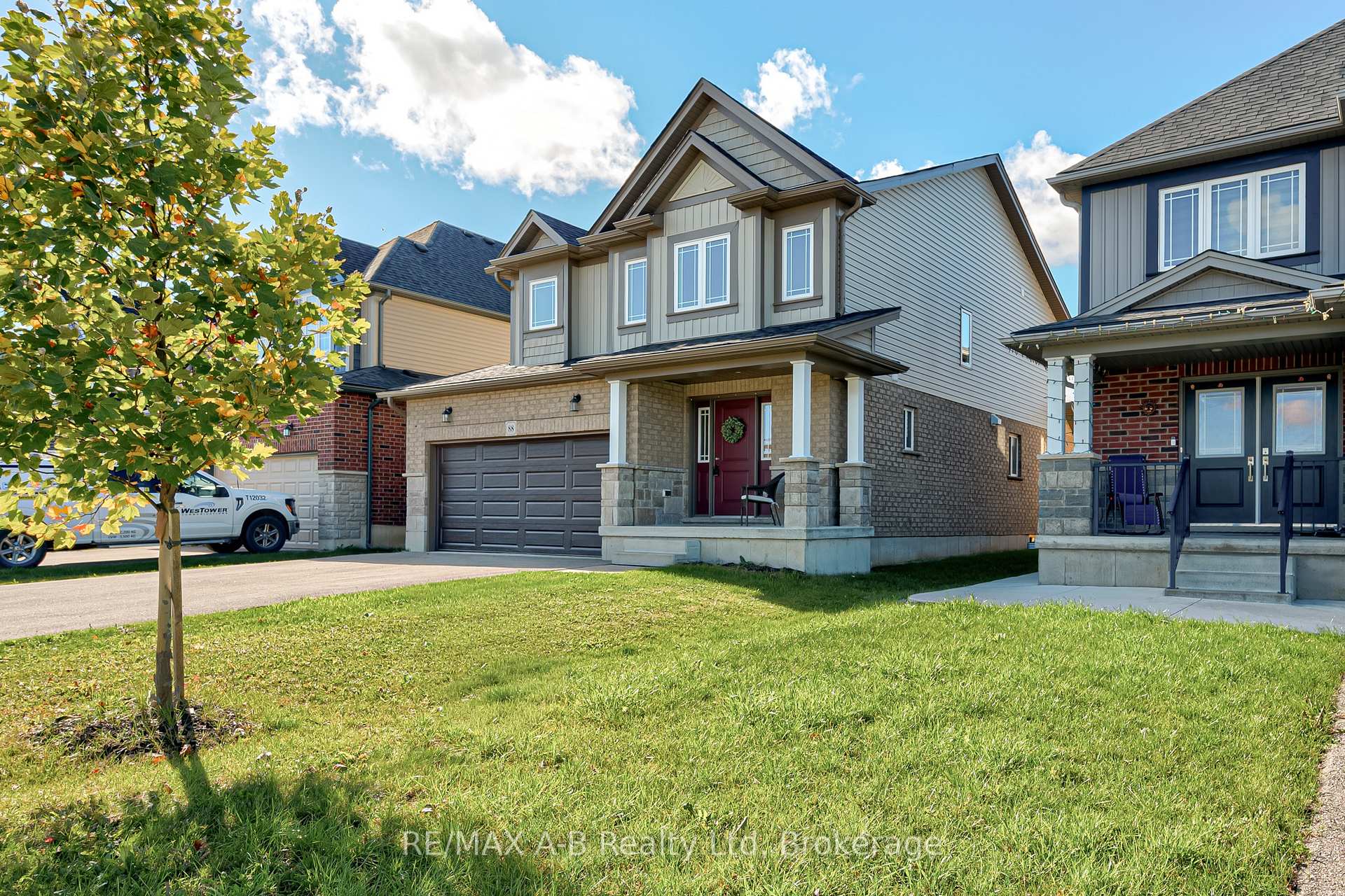Photo 4 of 88 Davidson Drive, Stratford — HOMEH